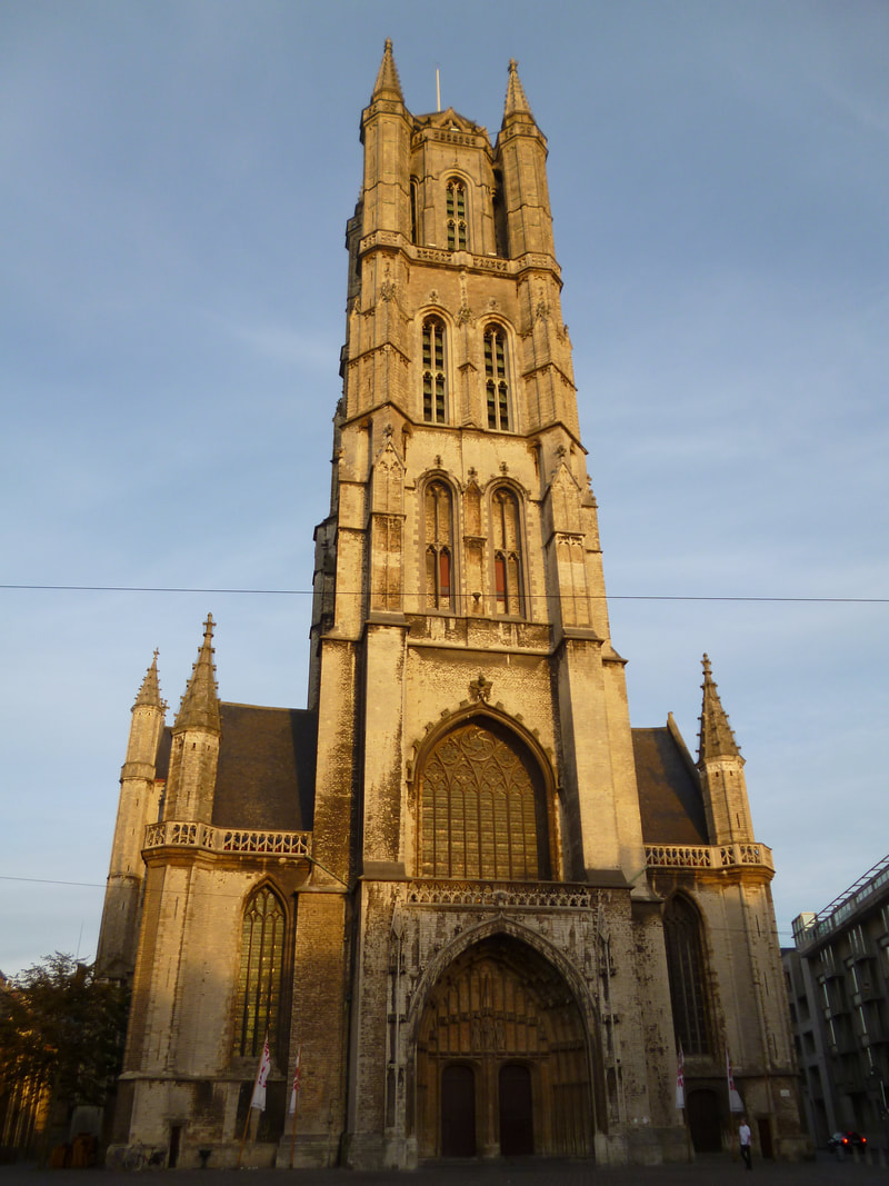 Katedra św. Bawona w Gandawie z zachwycającym obrazem braci Van Eyck 